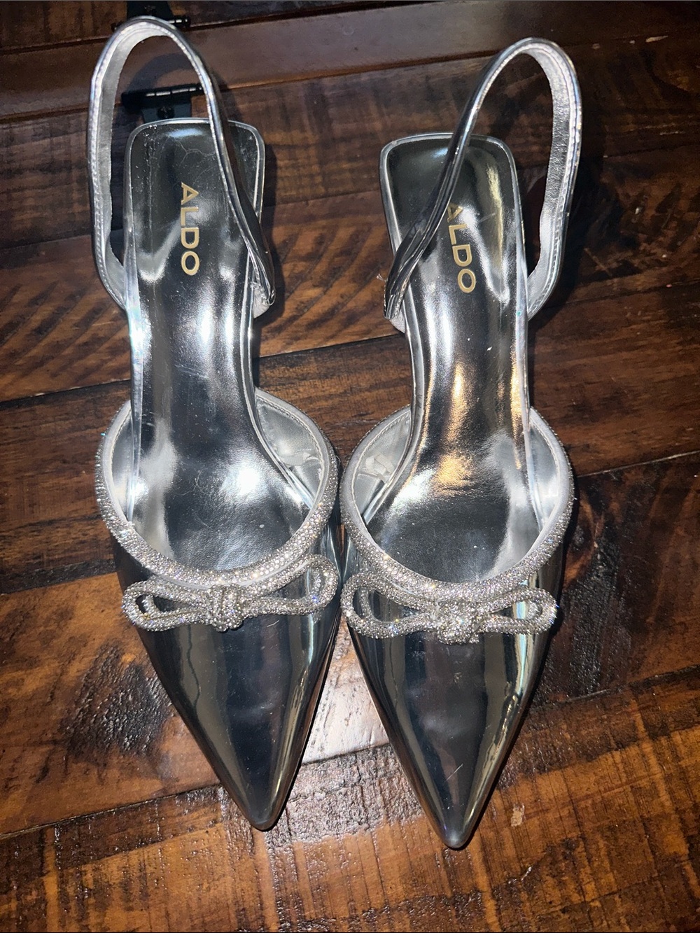 ALDO Addie Silver Metallic Slingback Heels Rhinestone Bow Pointed toe 7.5 NWOB